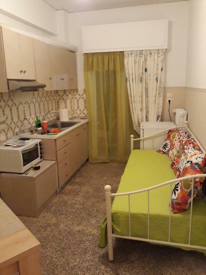 Marilias Apartment Превеза Экстерьер фото