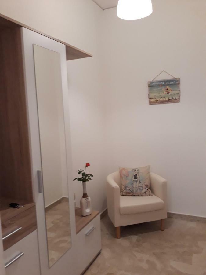 Marilias Apartment Превеза Экстерьер фото